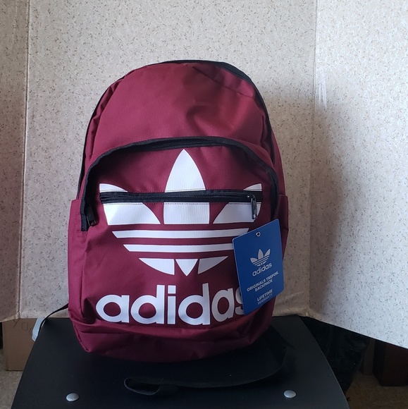 adidas classic trefoil backpack burgundy Striker 3 The bag is padded on the straps and pack panel adidas Trefoil Backpack Maroon White
